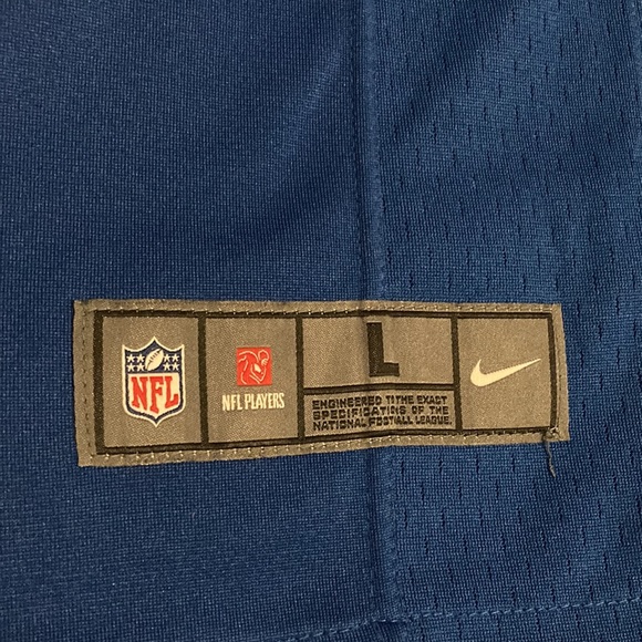 Andrew Luck Jersey - Picture 7 of 13